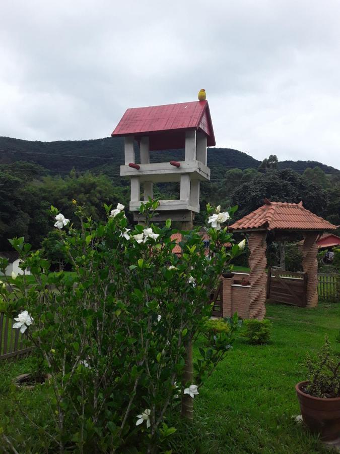 Recanto Das Flores São Tomé das Letras Eksteriør billede